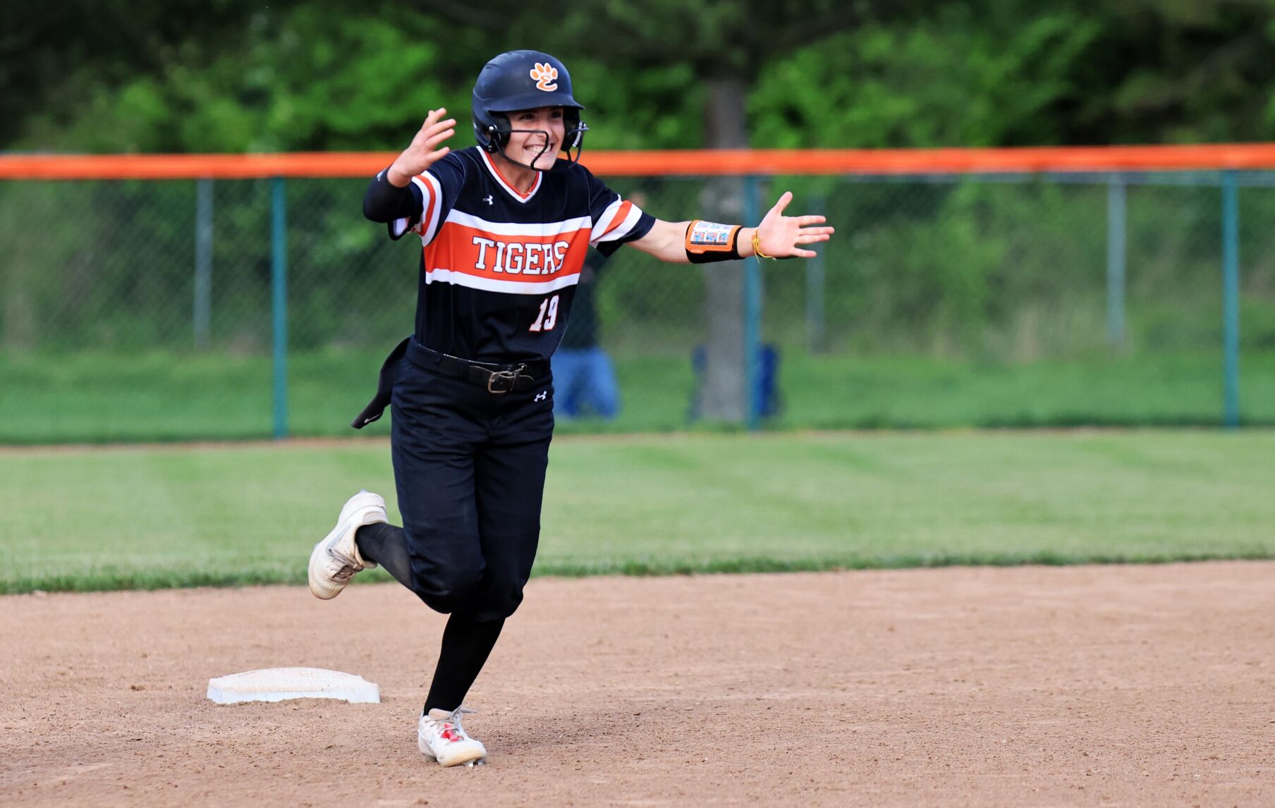 EDWARDSVILLE_01_PB_edited-2.JPGSTL1050039947